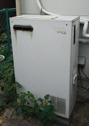 神奈川県川崎市多摩区K様、改修工事前の石油暖房熱源機、ノーリツのOH-131 DY