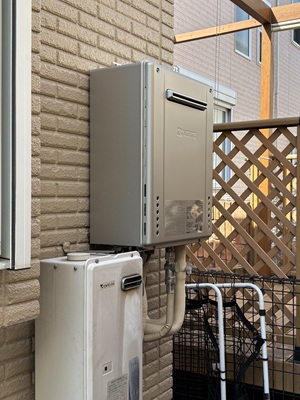 東京都東大和市O様の交換工事後、ノーリツのガスふろ給湯器、GT-C2472SAW-1